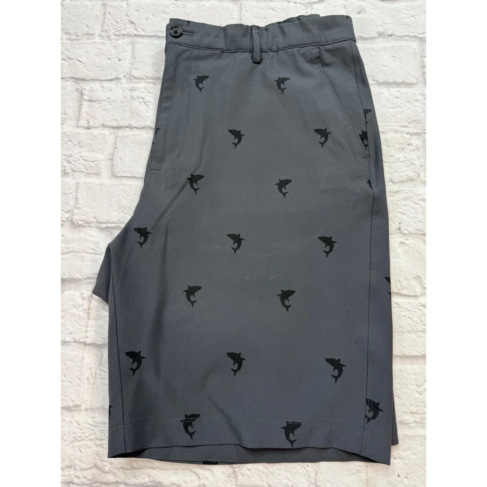 Greg Norman Golf Shorts Mens 38 Grey Excellent Shark Print Performance Stretch